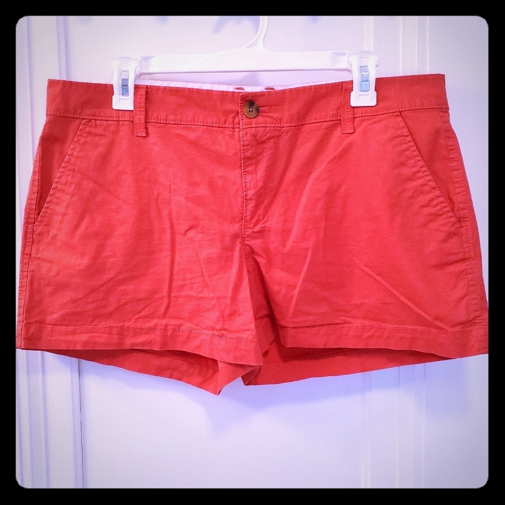 🇺🇸Old Navy Red Shorts